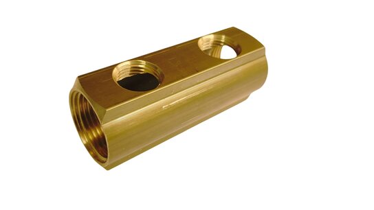 Distributor with 2x 1/2"